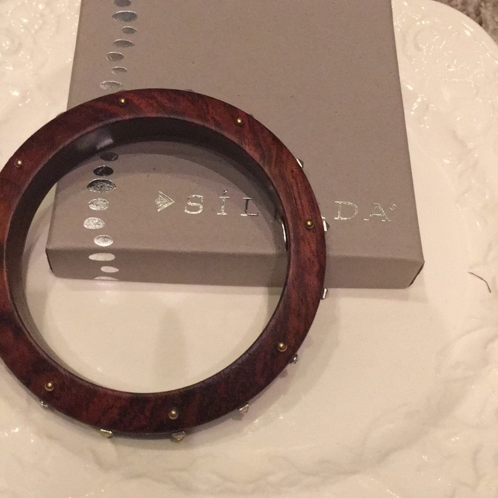 Silpada B3303 Wildwood Studded Bangle